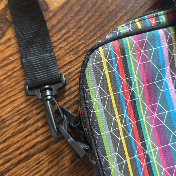 Paperchase bright stripes geometric overprinted detachable strap laptop case New - Picture 3 of 5